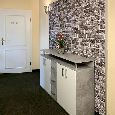 호텔 Carl Von Clausewitz 2*