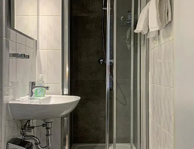 Carl Von Clausewitz فندق لبسيا