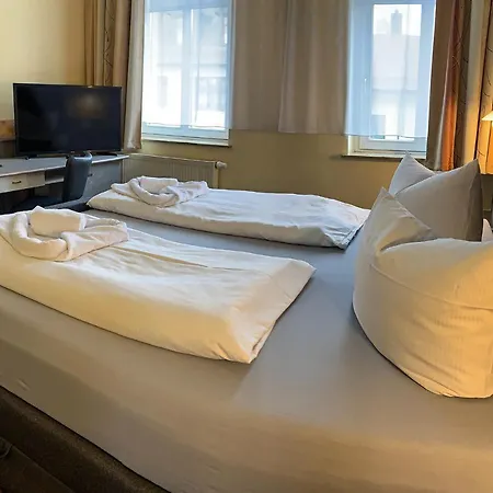 Hotel Carl Von Clausewitz 2*