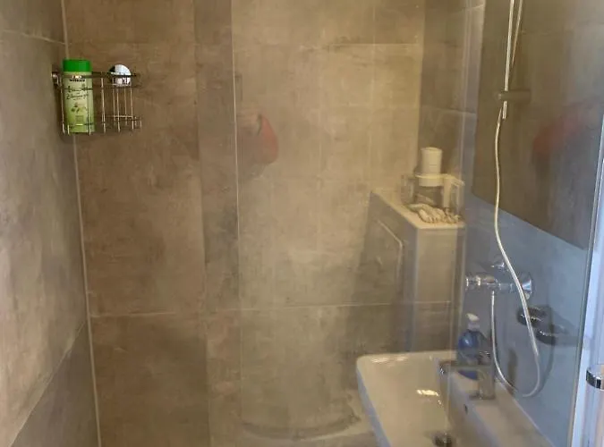 Carl Von Clausewitz Hotel 2*