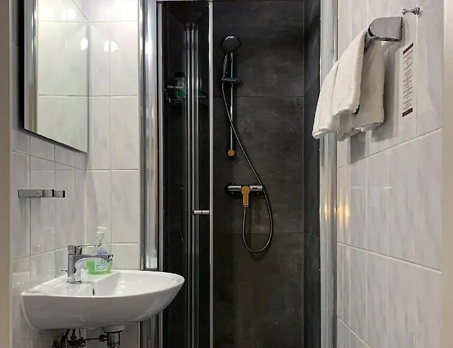 Hotel Carl Von Clausewitz 2*